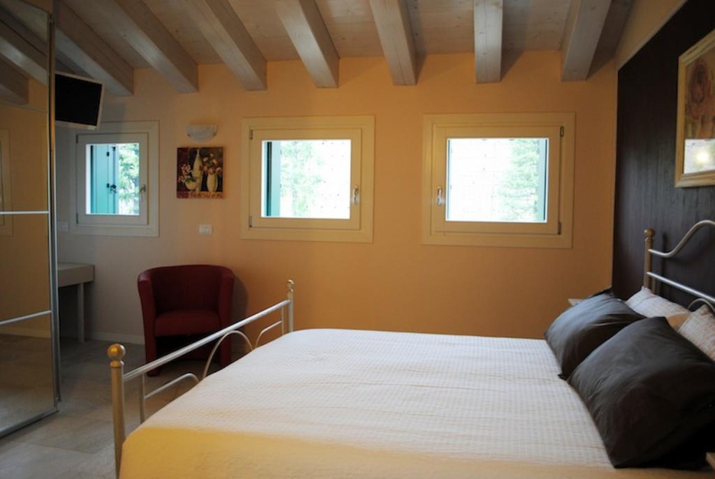 Bed And Breakfast Castello Виллафранка-ди-Верона Номер фото