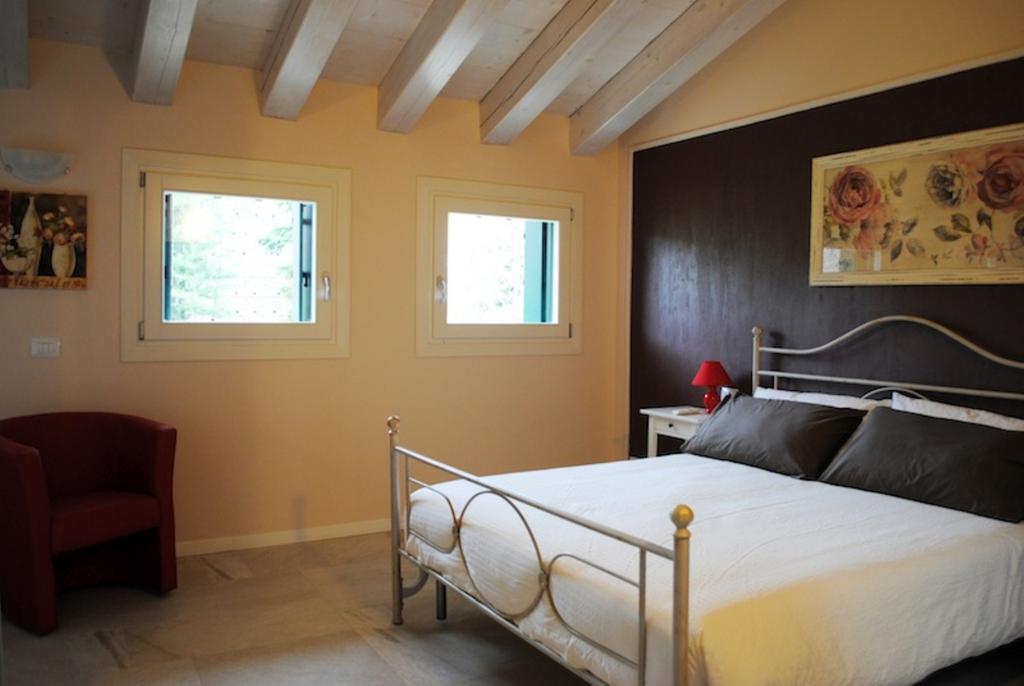 Bed And Breakfast Castello Виллафранка-ди-Верона Номер фото